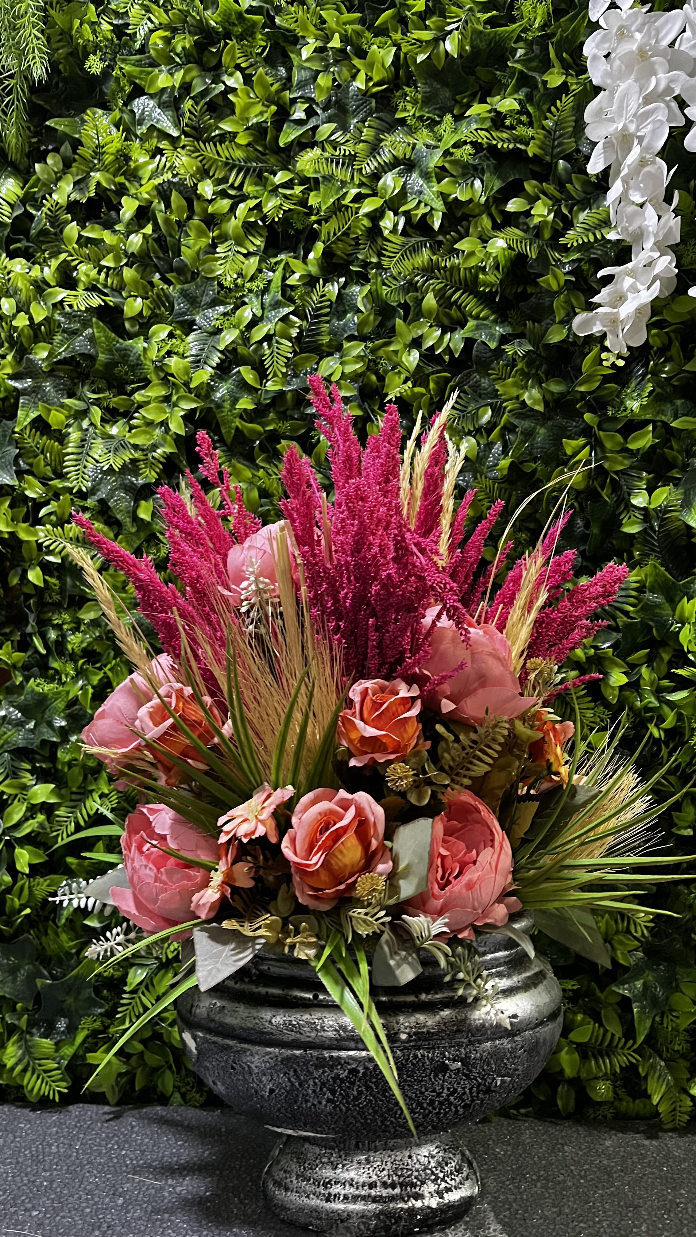 Yapay Pembe Gül Aranjmanı