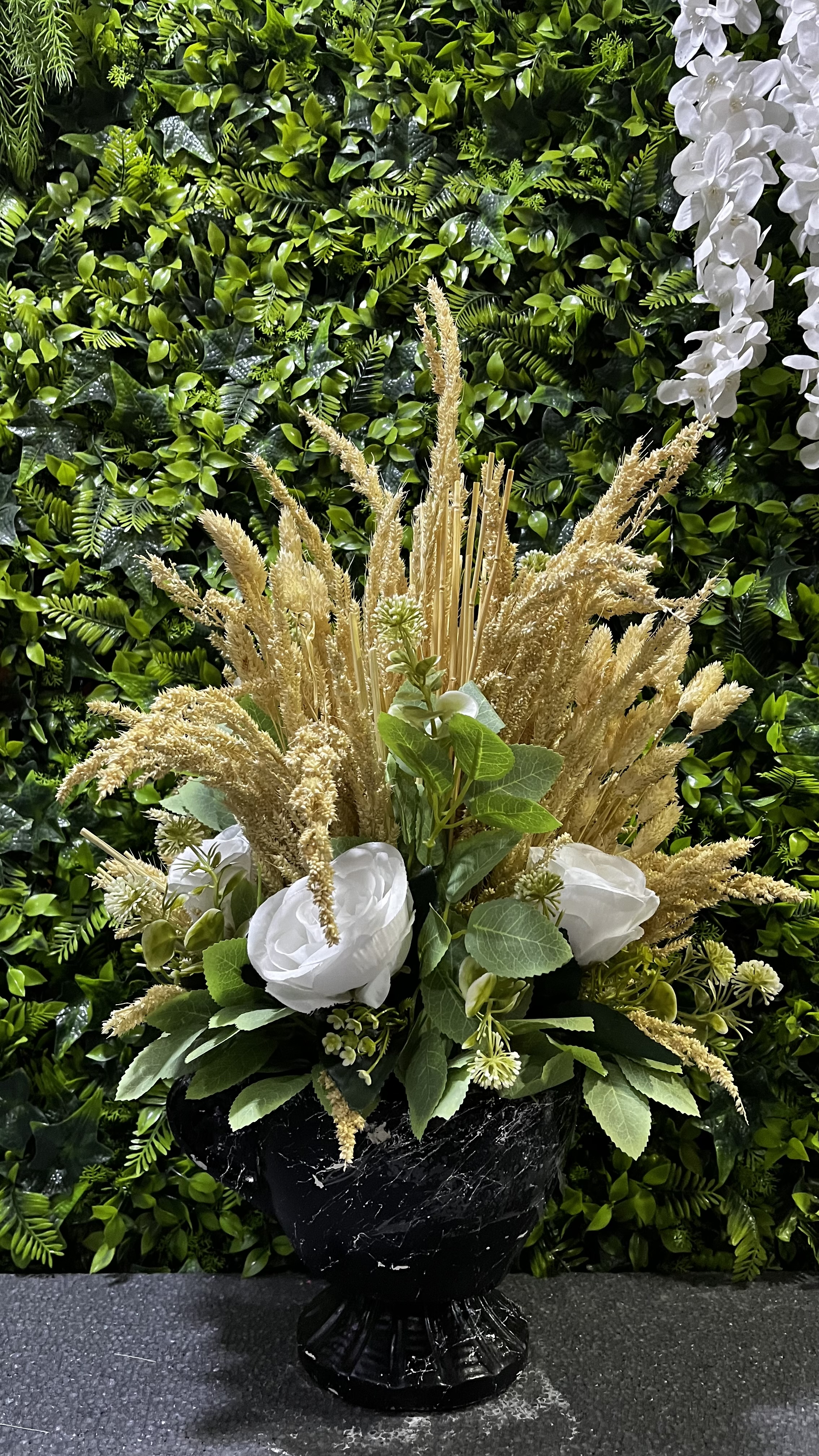 Beyaz Gül -Pampas Aranjmanı